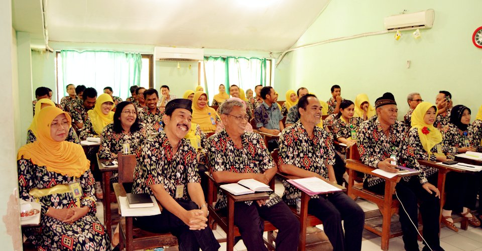 Raker Empat (4)